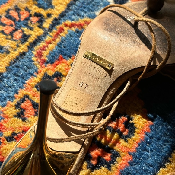 Authentic 90s Dolce&Gabbana Tan Suede Heels - Picture 2 of 7